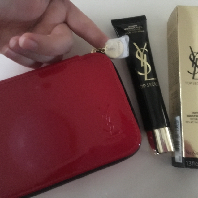 Yves Saint Laurent Beaute(イヴサンローランボーテ)のセット トップシークレットとポーチ イブサンローラン コスメ/美容のスキンケア/基礎化粧品(乳液/ミルク)の商品写真