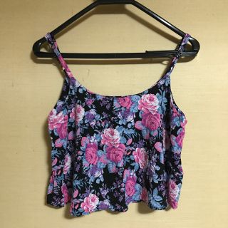 フォーエバートゥエンティーワン(FOREVER 21)の花柄キャミソール(キャミソール)