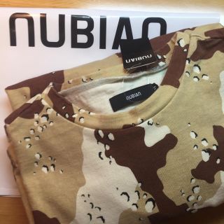 オフホワイト(OFF-WHITE)のnubian(Tシャツ/カットソー(半袖/袖なし))