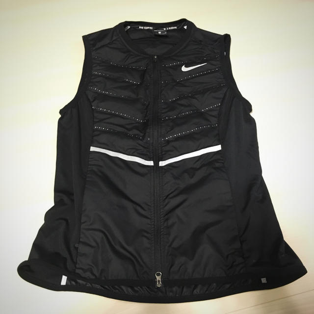 NIKE - 最終値下げ ナイキ エアロフト ダウンベストの通販 by fashion mart♡｜ナイキならラクマ