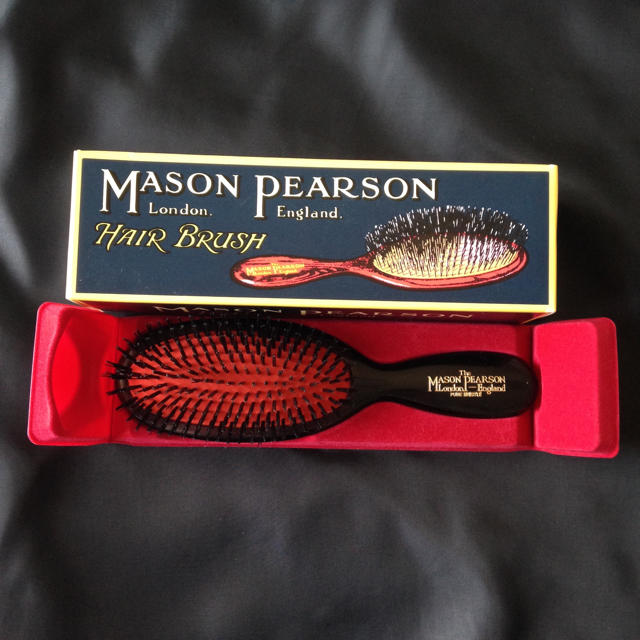 MASON PEARSON(メイソンピアソン)のメイソンピアソン イギリス直輸入品 ポケットブリッスルB4 コスメ/美容のヘアケア/スタイリング(ヘアブラシ/クシ)の商品写真