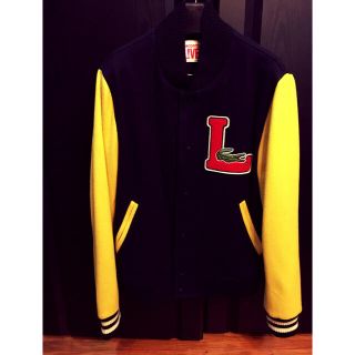 ラコステライブ(LACOSTE L!VE)の美品ラコステLACOSTEライブLIVEスタジャン48アウター厚手12ワッペンＭ(スタジャン)