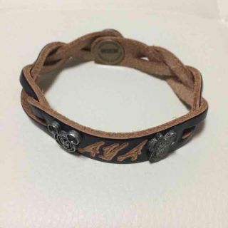 Disney ディズニー レザーブレスレットの通販 By S Shop ディズニーならラクマ Disney ディズニー レザーブレスレットの通販 By S Shop ディズニーならラクマ