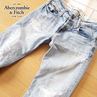 アバクロンビーアンドフィッチ(Abercrombie&Fitch)の美品 W24 アバクロ ボーイフレンドデニム レディース(デニム/ジーンズ)