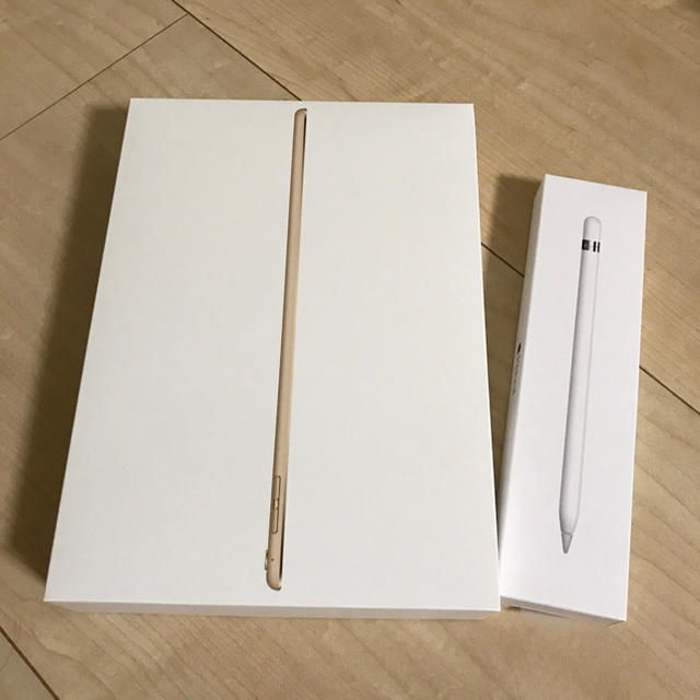 Apple(アップル)のiPad Pro 9.7+Apple Pencilセット スマホ/家電/カメラのPC/タブレット(タブレット)の商品写真