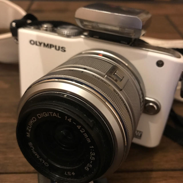 OLYMPUS(オリンパス)のOLYMPUS PEN Lite E-PL3 美品 スマホ/家電/カメラのカメラ(ミラーレス一眼)の商品写真