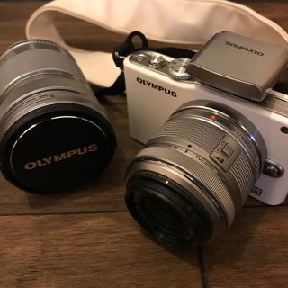 オリンパス(OLYMPUS)のOLYMPUS PEN Lite E-PL3 美品(ミラーレス一眼)