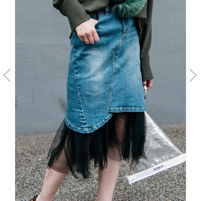 Ameri VINTAGE(アメリヴィンテージ)の💓AMERI TULLE LAYERED DENIM SKIRT💓 レディースのスカート(ひざ丈スカート)の商品写真