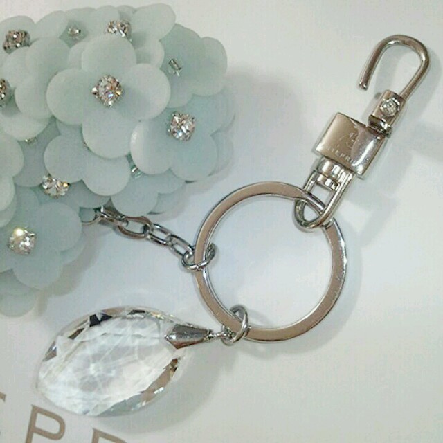 ANTEPRIMA♡お花のハートチャーム