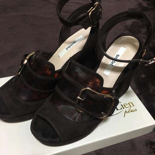 SNIDEL(スナイデル)のゆうこりんさま専用 スナイデル バックベルトサンダル レディースの靴/シューズ(サンダル)の商品写真