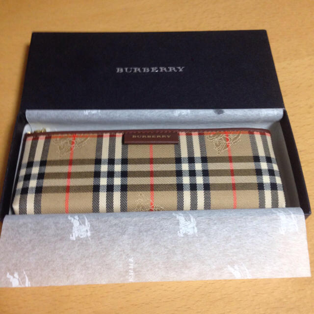 驚きの値段 Burberry バーバリー ペンケース kids-nurie.com