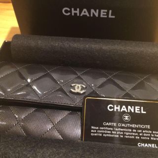 シャネル(CHANEL)の♡  まゆ様  専用  ♡  ☆ CHANEL パテントレザーマトラッセ☆(長財布)