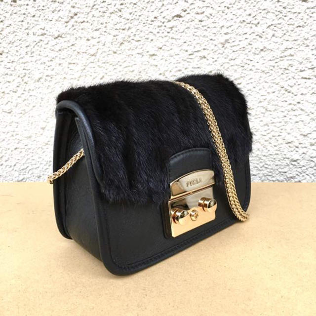 Furla(フルラ)の黒猫♡様専用ブラック激カワ完売レア♡♡ 新品フルラ正規品メトロポリス レディースのバッグ(ショルダーバッグ)の商品写真