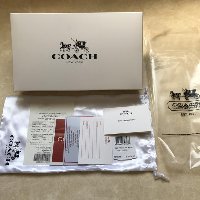 COACH(コーチ)の新作 coach ミッキー 長財布 ブラウン スタッズ コーチ レディースのファッション小物(財布)の商品写真