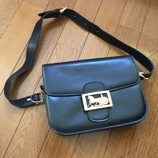 celine   セリーヌ 馬車金具 バッグの通販 by 洋服売り切り