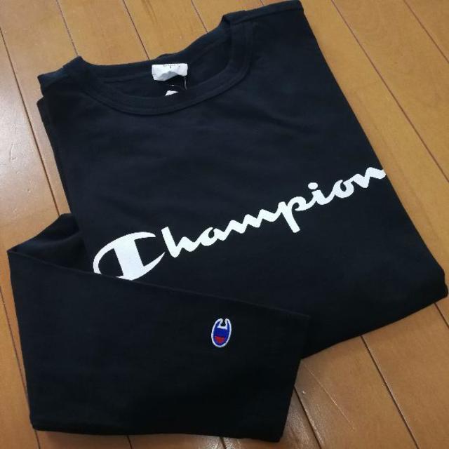 Champion(チャンピオン)の【新品タグ付き】チャンピオン　長袖　ロンT　Lサイズ　ブラック　メンズ メンズのトップス(Tシャツ/カットソー(七分/長袖))の商品写真