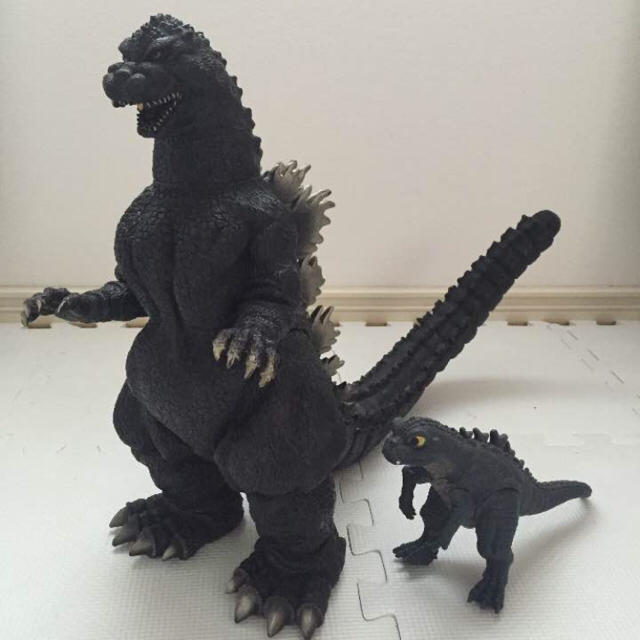 BANDAI - 【期間限定SALE】BANDAIソフビ/1991年ゴジラ&1993年ベビー