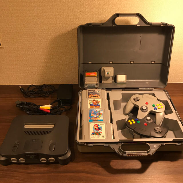 NINTENDO 64(ニンテンドウ64)の任天堂 Nintendo 64 本体 セット 動作確認済 エンタメ/ホビーのゲームソフト/ゲーム機本体(家庭用ゲーム機本体)の商品写真