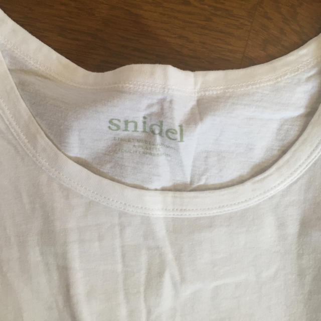 SNIDEL(スナイデル)のsnidel レディースのトップス(Tシャツ(半袖/袖なし))の商品写真