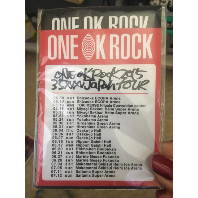 ONE OK ROCK(ワンオクロック)のONEOKROCK シール エンタメ/ホビーのタレントグッズ(ミュージシャン)の商品写真