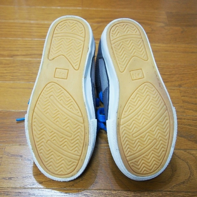 Old Navy(オールドネイビー)のオールドネイビー スニーカー 18～19cm キッズ/ベビー/マタニティのキッズ靴/シューズ(15cm~)(スニーカー)の商品写真