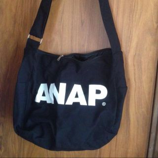 アナップ(ANAP)のANAP ショルダーバッグ(ショルダーバッグ)