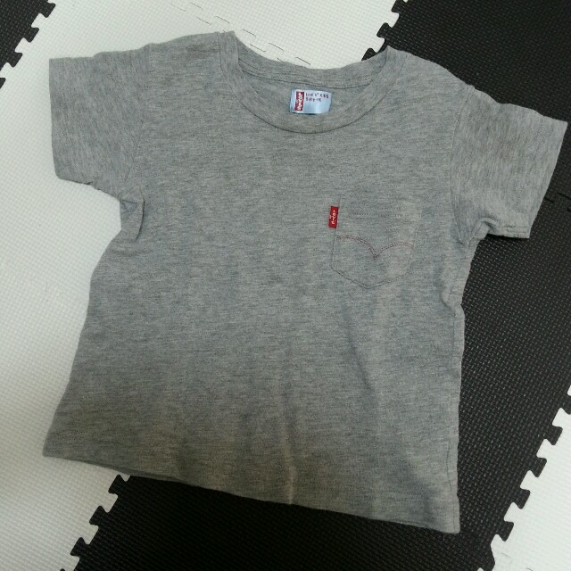 Levi's(リーバイス)のLevi'sプリントTシャツ 90 キッズ/ベビー/マタニティのキッズ服男の子用(90cm~)(その他)の商品写真