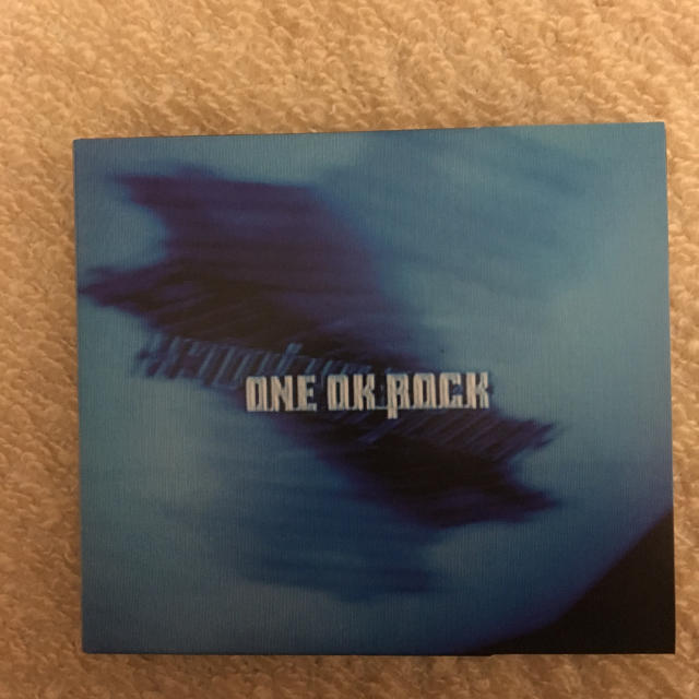 ONE OK ROCK(ワンオクロック)の《mii様お取り置き》残響リファレンス エンタメ/ホビーのCD(ポップス/ロック(邦楽))の商品写真