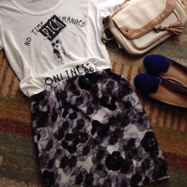 MURUA(ムルーア)のMURUAのタイトスカート レディースのスカート(ミニスカート)の商品写真