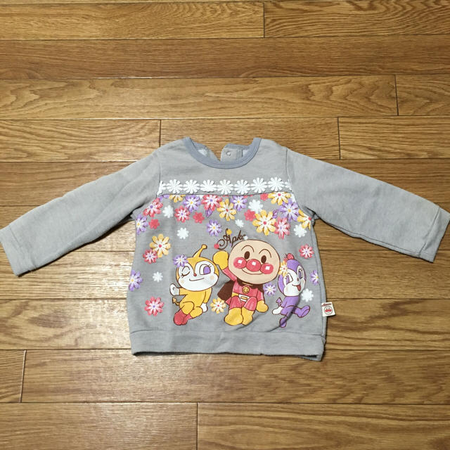 アンパンマントレーナー キッズ/ベビー/マタニティのキッズ服女の子用(90cm~)(Tシャツ/カットソー)の商品写真