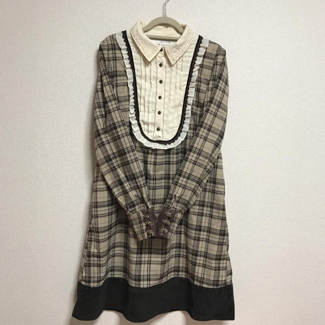 axes femme(アクシーズファム)のアクシーズファム ワンピース レディースのワンピース(ひざ丈ワンピース)の商品写真