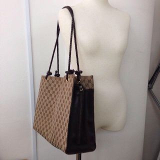 グッチ(Gucci)のグッチ  トートバッグ(トートバッグ)