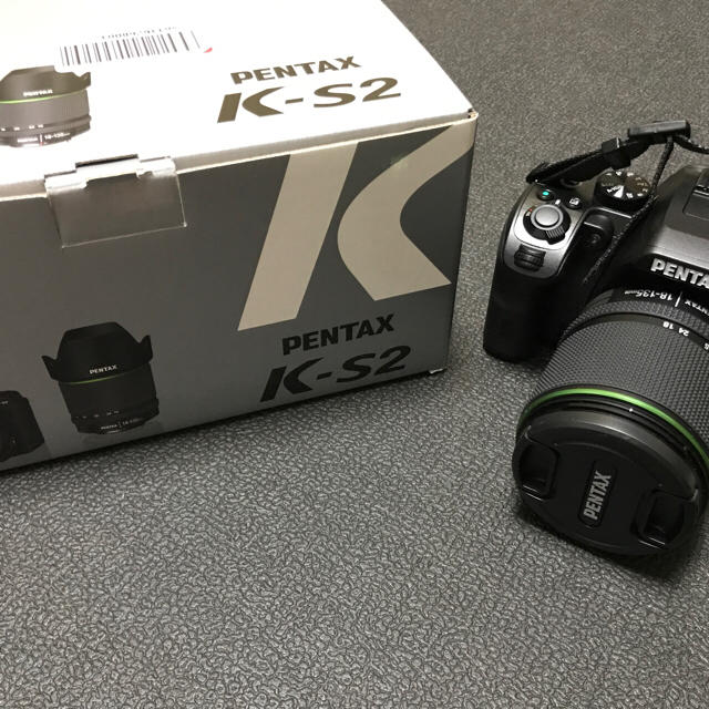 PENTAX(ペンタックス)のPENTAX k-s2 スマホ/家電/カメラのカメラ(デジタル一眼)の商品写真