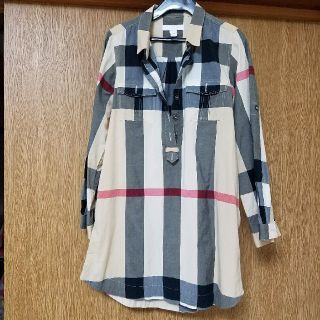 バーバリー(BURBERRY)のBURBERRY　(ブラウス)