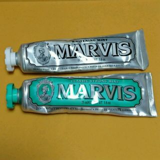 マービス(MARVIS)のaeaeae様専用 マービス MARVIS 2本セット(歯磨き粉)