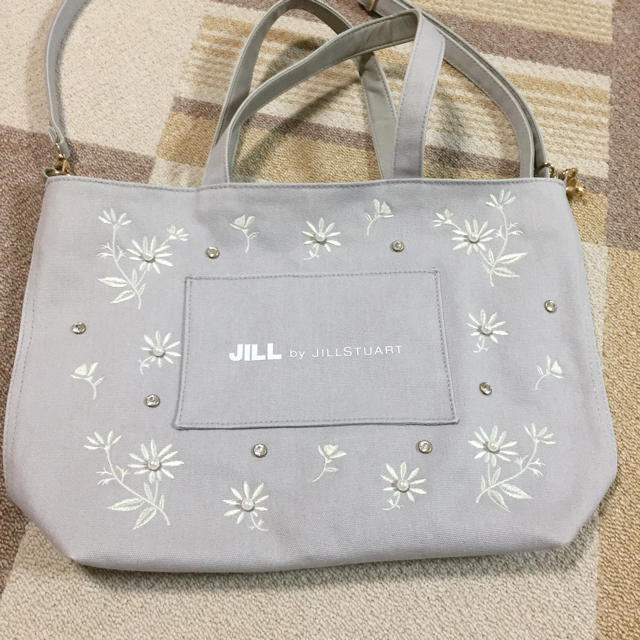 JILL by JILLSTUART(ジルバイジルスチュアート)の極美品♡パール フラワー刺繍 トートバッグ レディースのバッグ(トートバッグ)の商品写真