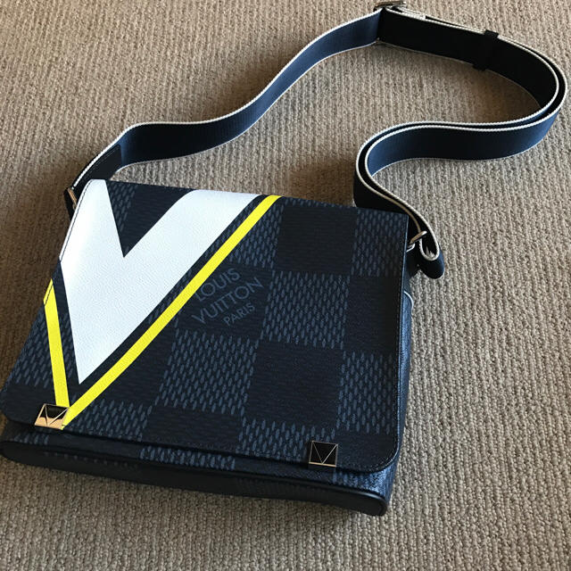 LOUIS VUITTON ルイ・ヴィトン2017 アメリカズカップ  美品