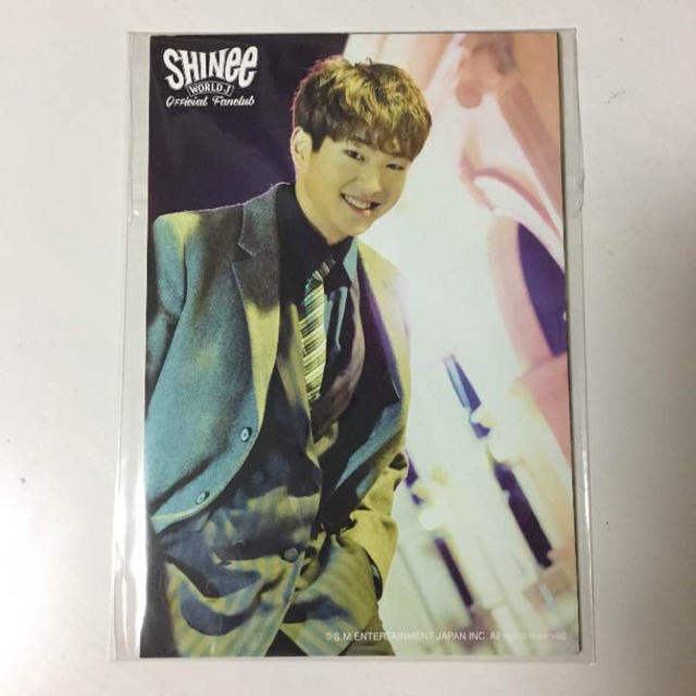 公式新品 SHINeeポストカード エンタメ/ホビーのタレントグッズ(アイドルグッズ)の商品写真