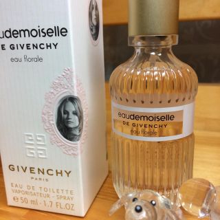 ジバンシィ(GIVENCHY)のGIVENCHY 香水 送料無料(香水(女性用))