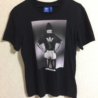 アディダス(adidas)のadidasプリントtシャツ(Tシャツ/カットソー(半袖/袖なし))