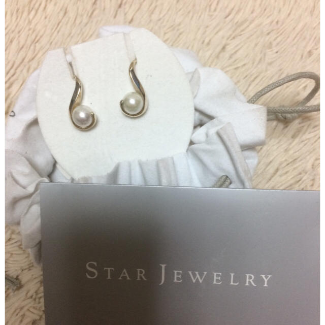 STAR JEWELRY(スタージュエリー)のスタージュエリー STAR JEWELRY パールピアス レディースのアクセサリー(ピアス)の商品写真