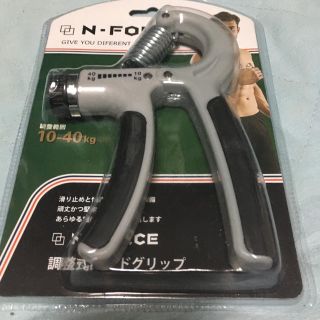 ハンドグリップ(トレーニング用品)