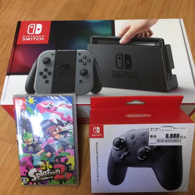 Nintendo Switch(ニンテンドースイッチ)のスイッチ➕スプラトゥーン2➕プロコントローラー エンタメ/ホビーのゲームソフト/ゲーム機本体(家庭用ゲーム機本体)の商品写真