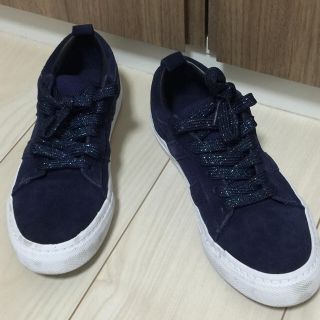 ザラ(ZARA)のZARA スエードスニーカー ネイビー 23.5(スニーカー)