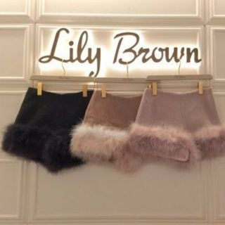 リリーブラウン(Lily Brown)のLilyBrown☆2016フェザーショートパンツ(ショートパンツ)