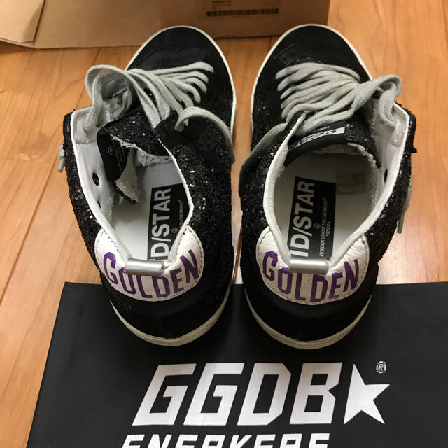 GOLDEN GOOSE(ゴールデングース)のレアゴールデングーススニーカー新品未使用再値下げ レディースの靴/シューズ(スニーカー)の商品写真