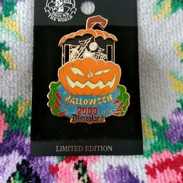 Disney(ディズニー)のハロウィン　ピンバッチ　ディズニー エンタメ/ホビーのアニメグッズ(バッジ/ピンバッジ)の商品写真