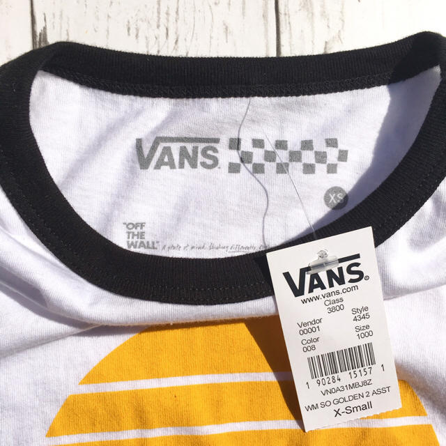 VANS(ヴァンズ)の【新品タグ付】BANS ベアー ロゴTシャツ ホワイト Sサイズ レディースのトップス(Tシャツ(半袖/袖なし))の商品写真