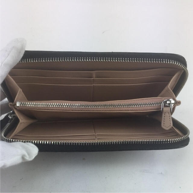 PRADA - 確実正規品PRADAラウンドファスナー長財布の通販 by 27 ...