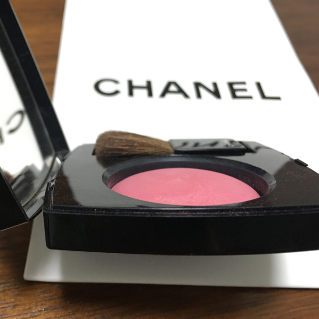 CHANEL(シャネル)のお値下げ♡CHANELチーク64番♡ コスメ/美容のベースメイク/化粧品(チーク)の商品写真